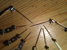 Broche de seguridad de alta calidad, 10 uds., 2,4 cm de longitud, para barra trasera, soporte de insignia, alfileres, joyería DIY