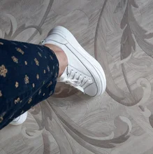 ZHR zapatos casuales de cuero genuino zapatos de las mujeres zapatillas de deporte blanco luz zapatillas plataforma Med talón damas zapato cómodo zapato vulcanizado