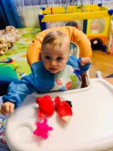 Bebé Baberos para niño impermeable manga larga Mickey Minnie Baberos de niña niños eructo tela de alimentación Babero con bolsillo niño delantal