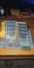 8 unids/lote hombres maquinilla de afeitar cuchillas de afeitar 3 capas de hoja de afeitar Cassette de papel maché 3