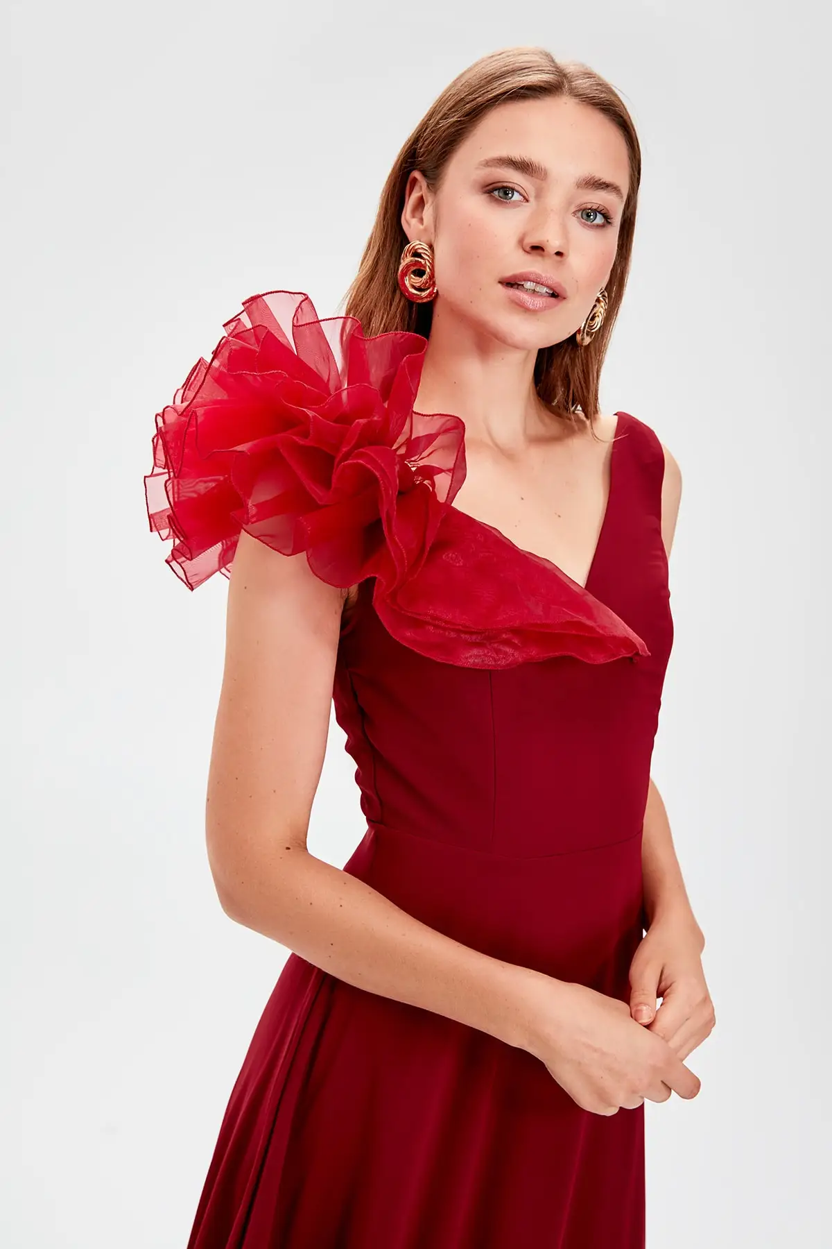 Trendyol Colar деталь Аппликации вечернее платье TPRSS19AE0128