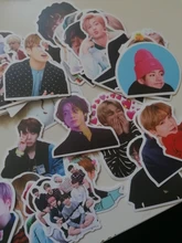 50 Uds Kpop coreano chicos Star JIMIN SUGA V JIN impermeable pegatinas para equipaje Laptop nevera bicicleta coche DIY ídolos calcomanías de los juguetes