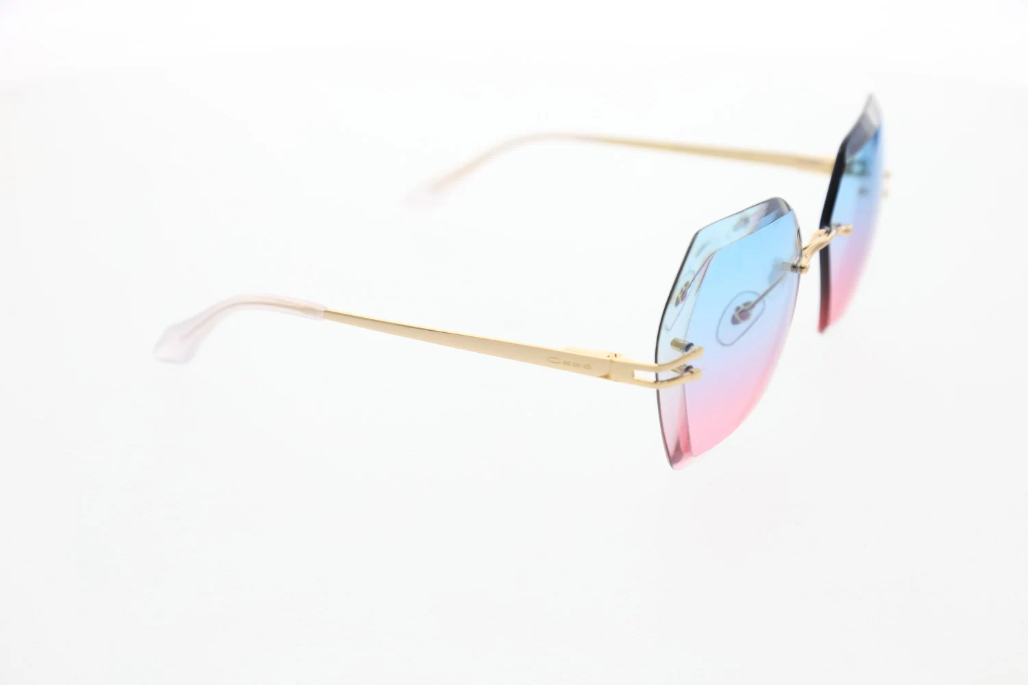 

Women's Sunglasses OS 2723 05 FACET GOLD POLYCARBON GEOMETRIC IRREGULAR 61-17-140