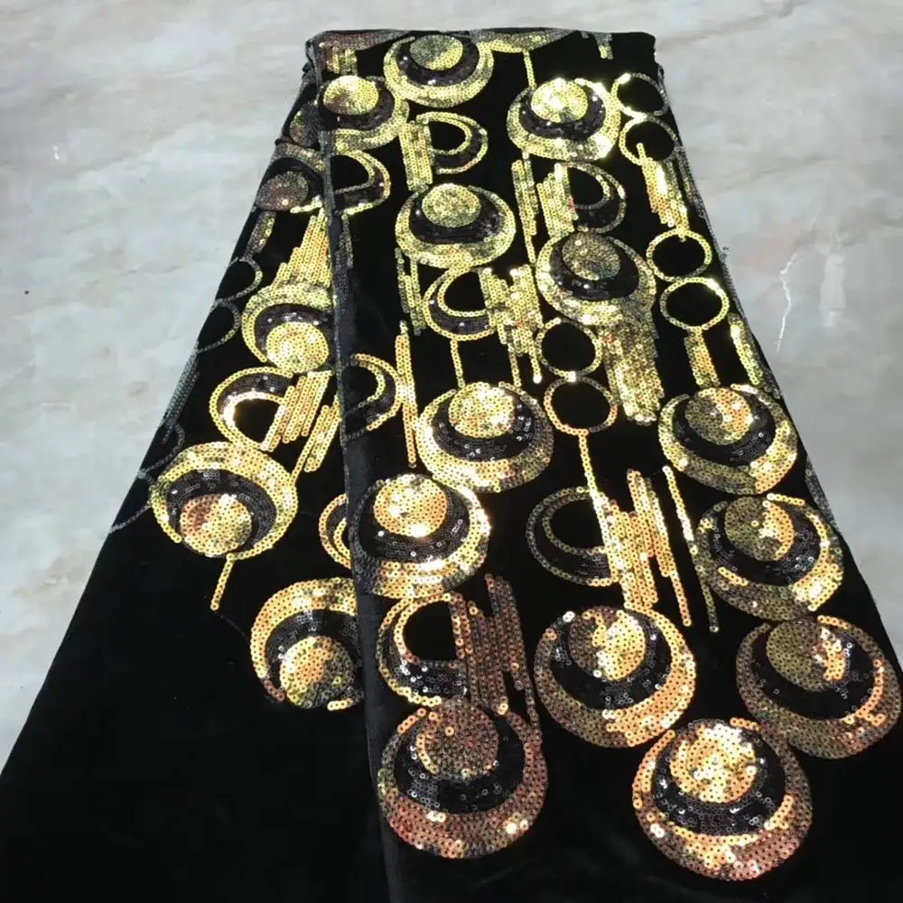 As Pictures 3 African Gold Sequinse Black Velvet Sequinse French Tulle Lace Fabrics Embroidery Materials 5 yards For Party Wedding Lady Dress - Цвет: As Pictures 3