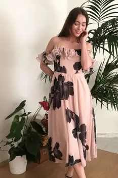 

Trendyol Flower Decorated Dress TPRSS20EL3299