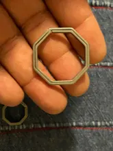 Llaveros de aleación de titanio para hombre, llaveros de anillos pendiente hebilla superligero para coche, regalo creativo masculino, venta al por mayor