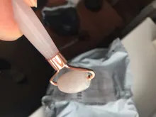 Gua Sha-Rodillo de Jade de cuarzo rosa Natural, masajeador corporal Facial, conjunto de piedra de Jade, herramienta de masaje de belleza para estiramiento Facial