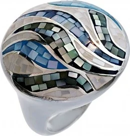 

Silverhouse ring with mother of pearl and silver enamel