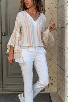 

Güneşkızı Women Striped V-Neck Spanish Sleeve Crepe Blouse GK-BST2148