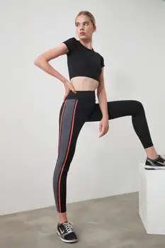 

Trendyol With Color Block Sports Leggings TWOAW21TA0028