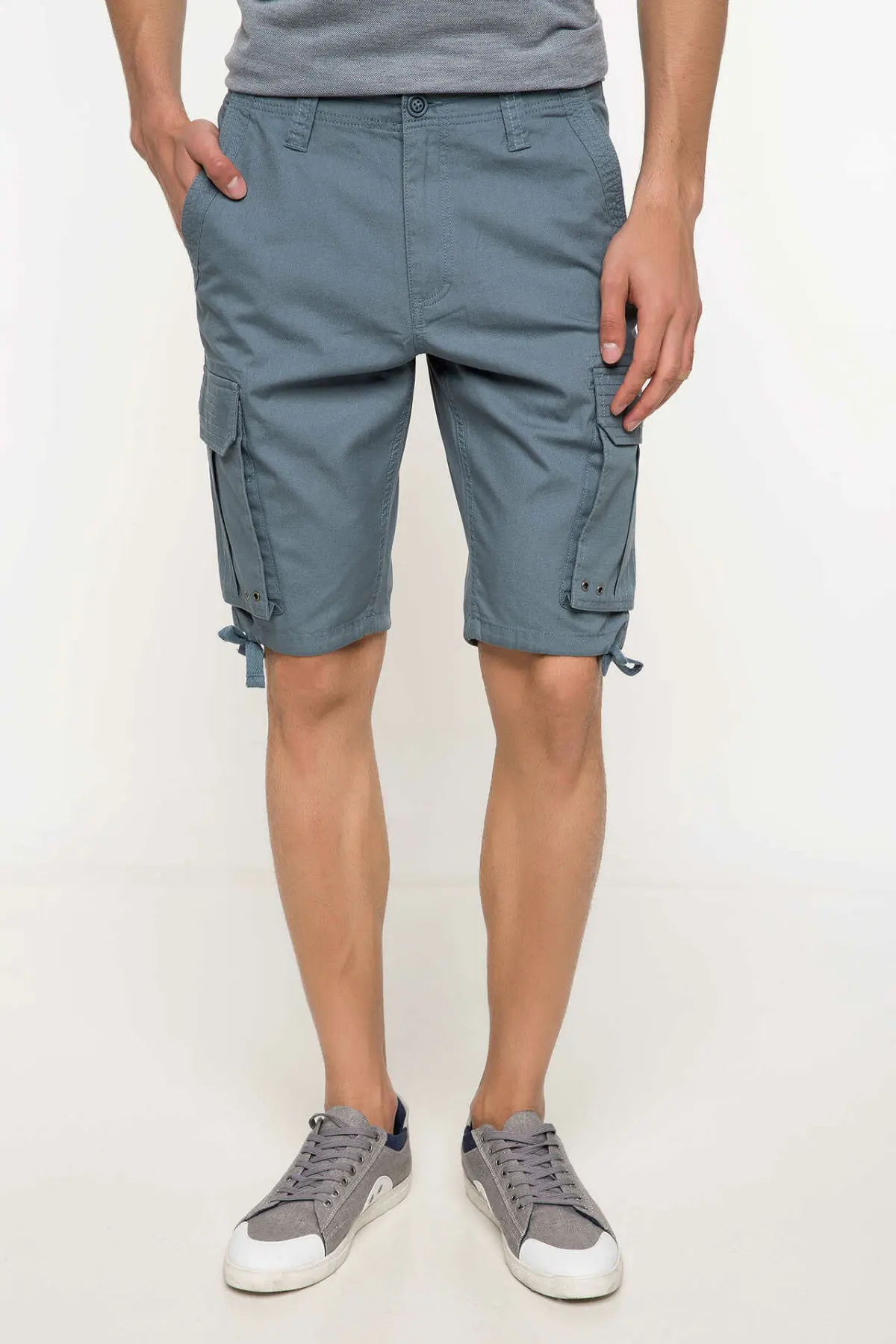 DeFacto человек Bermuda-I6307AZ18SM - Цвет: Indigo Blue