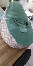 Camas de bebé, bolsas de granos con chevron gris y tops blancos, zigzag rosa