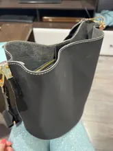 Bolso de mano de banda ancha de diseño de marca para mujer, bolso de hombro de PU de cubo de lujo, de un solo hombro, de gran capacidad, de color sólido
