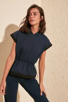 

Trendyol Shirred Knitted Sweatshirt TWOSS20SW0134