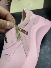 Zapatos planos de plataforma para mujer, zapatillas elegantes de PU genuino, informales con cremallera, antideslizantes, Primavera, 2021