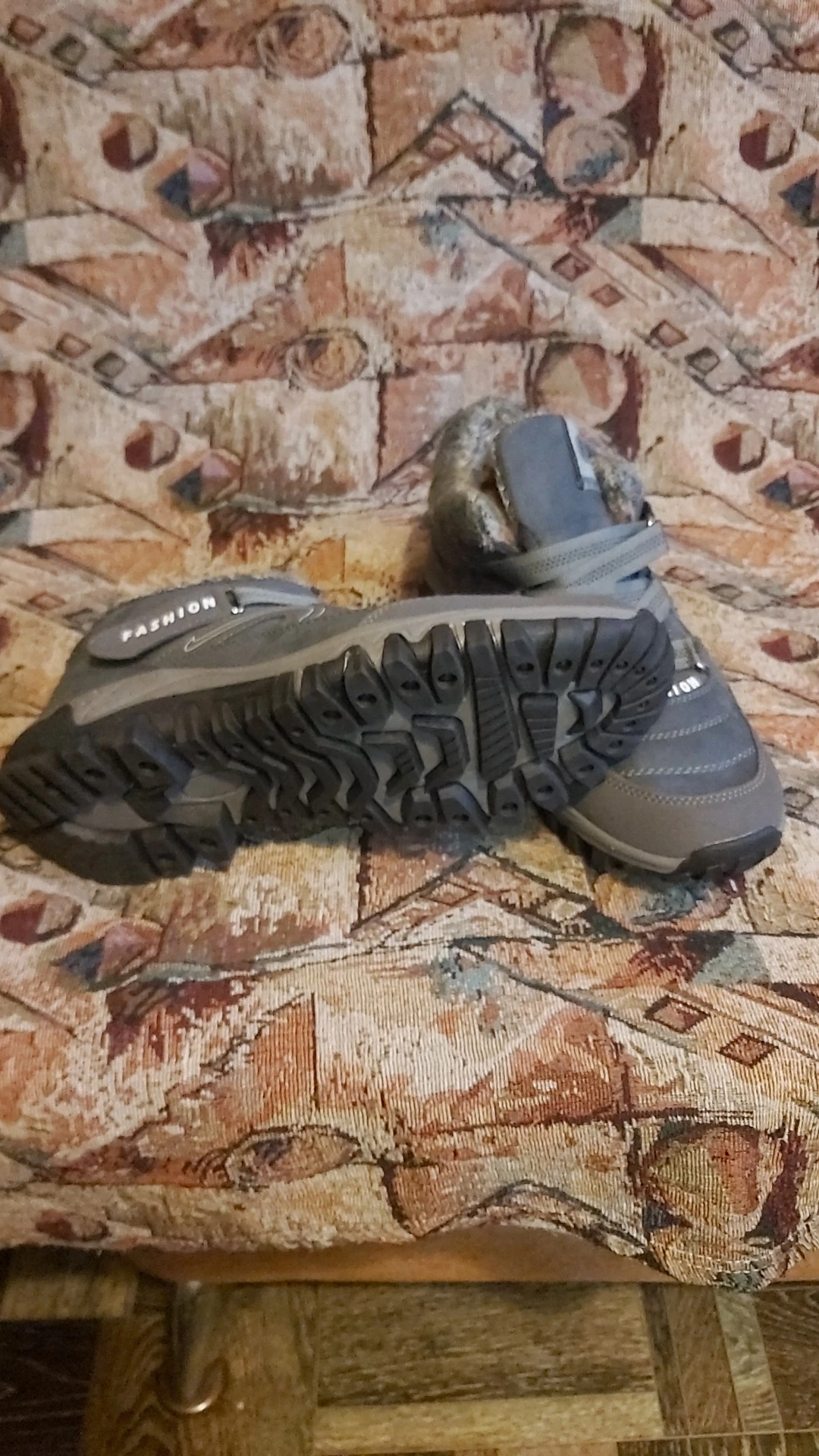 Men's Cotton Plus Velvet Outdoor Hiking Boots photo review