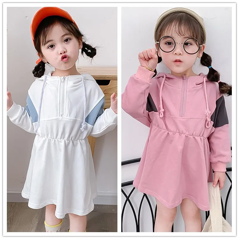 Платье-свитер для девочек; Новинка г.; осеннее Повседневное платье-свитер с капюшоном и цветными блоками для девочек; детское приталенное платье с длинными рукавами