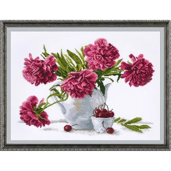 

657 oven 'tea style' embroidery set, 39*30 cm