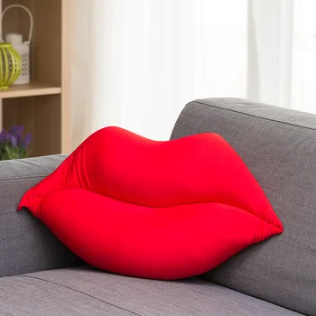 

Kiss Cushion (55 x 30 cm)
