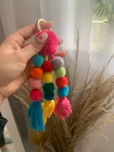 Llavero hecho a mano con cuentas bohemias, bolsa de mano con pompón, colgante, para regalo de Año Nuevo, 1 unidad