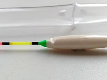 Flotador de pesca de agua dulce, 1 unidad, tubo de regalo, Balsa de agua superficial, boya de cruciano, aparejos de pesca, accesorios