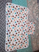 [Littles & Bloomz]-alfombrilla de pañales de viaje compacta y lavable portátil para bebé, para cambiar pañales suelo impermeable