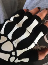 Guantes de medio dedo con estampado fluorescente para niños, guantes de punto con esqueleto de Calavera, color negro, para Otoño e Invierno