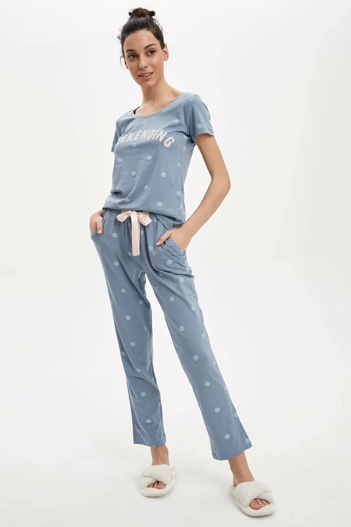 

DeFacto WomanKnittedSets-R3365AZ20SP