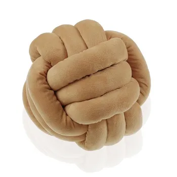 

Cushion 100 % polyester (27 x 27 x 27 cm)
