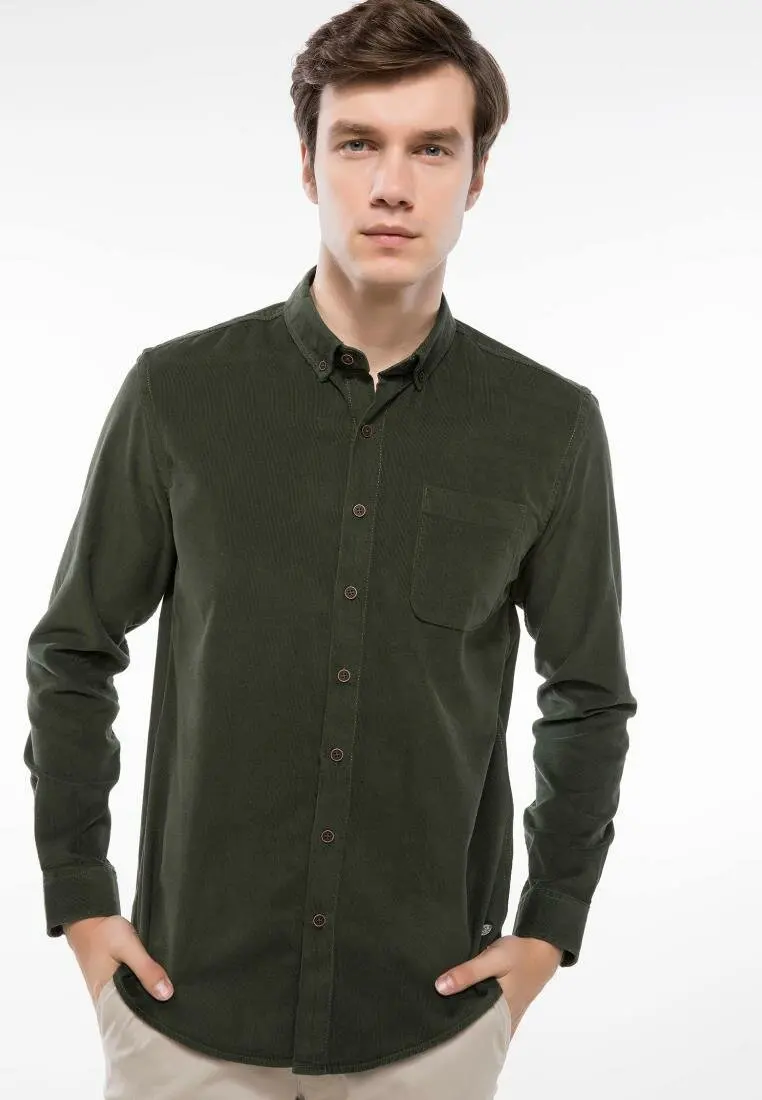 Goedkoop Defacto Mannen Herfst Effen Kleur Katoenen Shirt Alle Match Lange Mouw Mannelijke Pocket Retro Blouse Shirt J1153AZ18WN