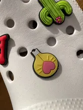 Charms de zapatos bonitos para niños, accesorios de diamantes, flamenco, amor, té de la leche, decoración para hebilla de zapato para croc jibz, x-mas, regalos de fiesta, novedad