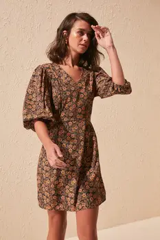 

Trendyol Flower Decorated Dress TWOSS20EL1935