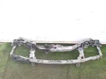 

FRONT PANEL FORD FOCUS HATCHBACK (CHAP)