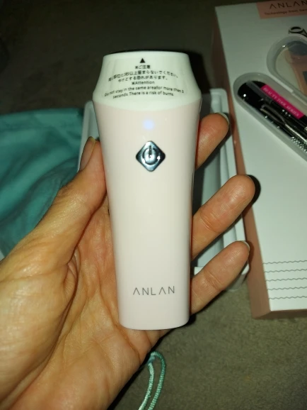 Отзыв о товаре ANLAN rf лифтинг аппарат массажер для лица микротоки для лица рф лифтинг аппарат RF Устройство для красоты RF лифтинг для лица радиочастотная мезотерапия для лица омоложение кожи лифтинг укрепляющее удаление морщин от пользователя B***a