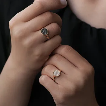 

Black Cubic Zirconia Gold Ring 05-150-4YZ2250