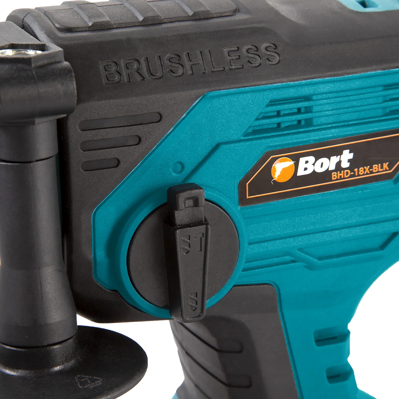 Перфоратор аккумуляторный Bort BHD-18X-BLK (2 Li-ion батареи 18 В, 3Ач,  энергия удара 1,7 Дж, кейс))