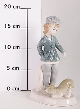 

Boy with a dog, New Year's ceramic figure 18 cm "Christmas" snowmen e92354
