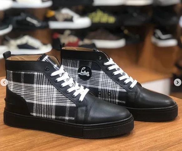 

Very fashionable and very high quality latest fashion shoes shoes