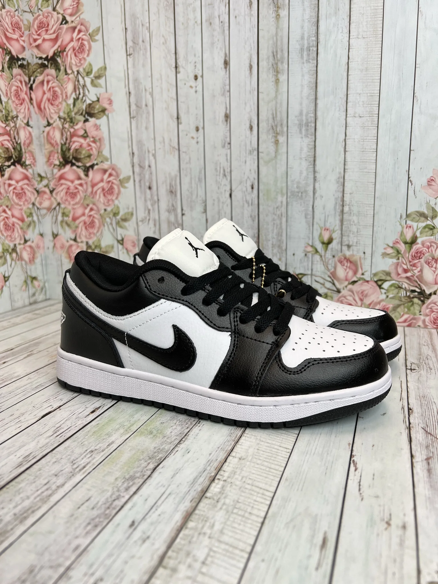 Running shoes Nike Air Jordan (Jordan) low black |