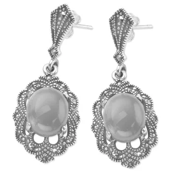 

Earrings made of silver with diamond and carnelian