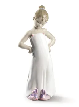 

NAO Figure Nightgown Bunnies. Sculpture Decoration Girl. Girl Porcelain