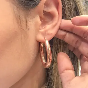 

Italian Craftsmanship Bulging Oval Şarnel Silver Big Hoop Earrings