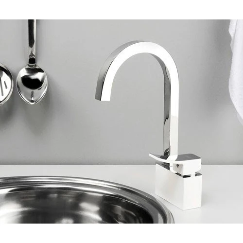 Смеситель для кухни WasserKRAFT Aller 1067 WHITE(Аэратор, керамический картридж, никель-хромовое покрытие