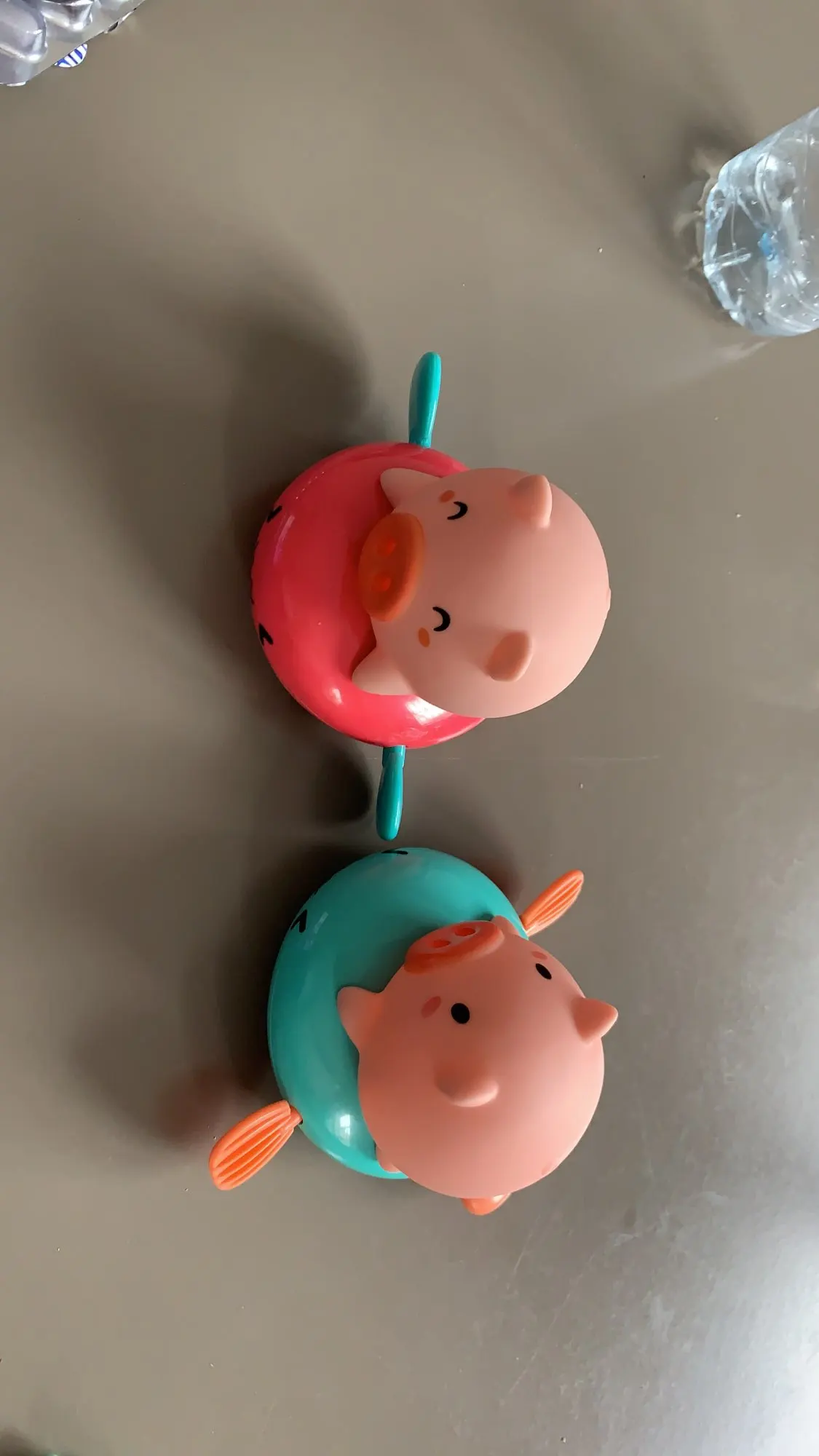 1 sztuk Cute Cartoon zwierząt ciągnąć zabawka do kąpieli świnia klasyczne dziecko wodne zabawki niemowlę pływać żółw zwinięty ła