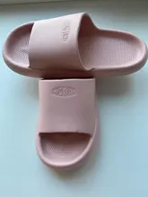 Youdiao-Zapatillas con agujeros de EVA para mujer, zapatos de baño deslizantes antideslizantes, pantuflas de Interior para el hogar, sandalias de baño para hombre