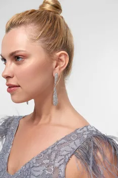 

Trendyol Drop Shaped Earrings TPRSS18PG0118