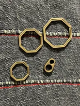 Llaveros de aleación de titanio para hombre, llaveros de anillos pendiente hebilla superligero para coche, regalo creativo masculino, venta al por mayor