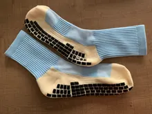 Calcetines antideslizantes de fútbol para hombre y mujer, medias deportivas de alta calidad, suaves y transpirables, gruesas, para correr, ciclismo, senderismo y fútbol, novedad