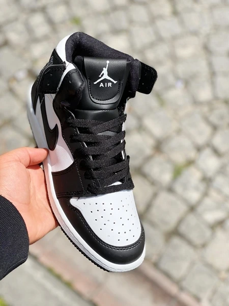 Nike Air Jordan Retro Shoes Nike Air Jordan 1 Retro high OG men basket ball Sneakers Unisex women breathable Nike air Jordan