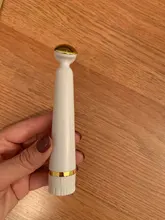 Mini eléctrico vibrador masajedaor de ojos Anti-envejecimiento arrugas círculo oscuro pluma de rejuvenecimiento belleza pluma portátil